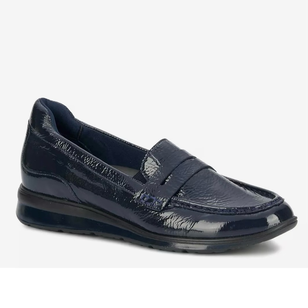 Ros‎ Hommerson Dannon Women's Casual Penny Loafer Crinkle Patent Navy Blue 7.5 M